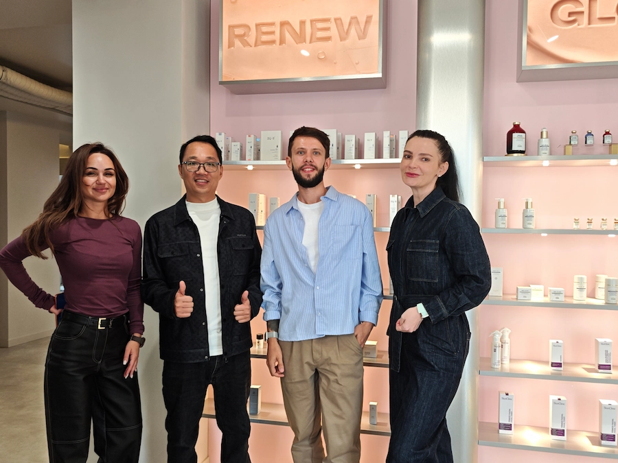 ZQ-II and LOVESKIN team visiting medical aesthetic clinic SL